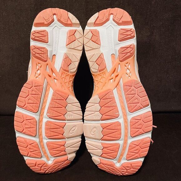 Fabulous Condition Asics Gel Kayano 24 Seashell Orange women's 8 US 39 EUR T799N - Picture 8 of 12
